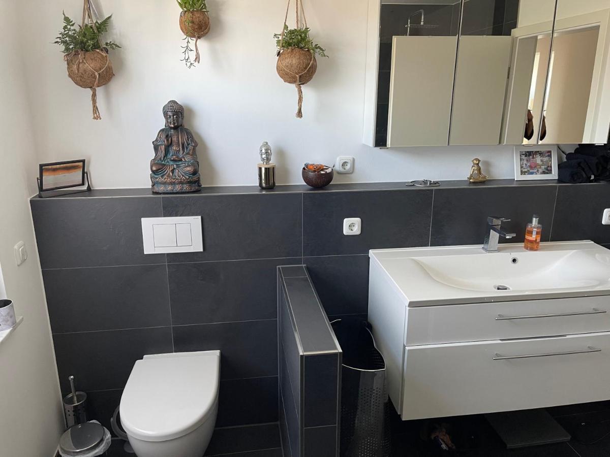 Gemuetliche Villa Am Waldrand In Taunusstein Ngoại thất bức ảnh